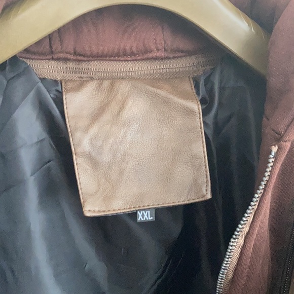 New brown leather jacket with FORD decals - Picture 9 of 16